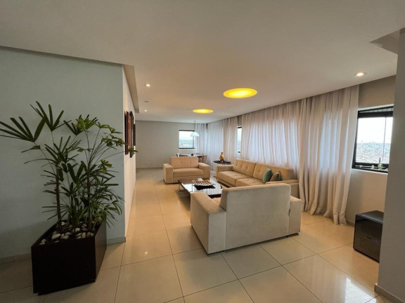 Imagem Imóvel com 4 Quartos à Venda, 226 m² em Casa Forte - Recife Imagem Imóvel com 4 Quartos à Venda, 226 m² em Casa Forte - Recife