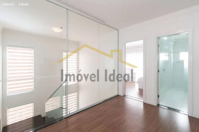 Imagem Casa com 5 Quartos à Venda, 317 m² em Santa Felicidade - Curitiba Imagem Casa com 5 Quartos à Venda, 317 m² em Santa Felicidade - Curitiba