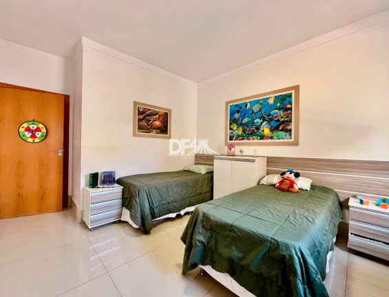 Imagem Casa com 4 Quartos à Venda, 300 m² em Setor Habitacional Vicente Pires - Brasília Imagem Casa com 4 Quartos à Venda, 300 m² em Setor Habitacional Vicente Pires - Brasília