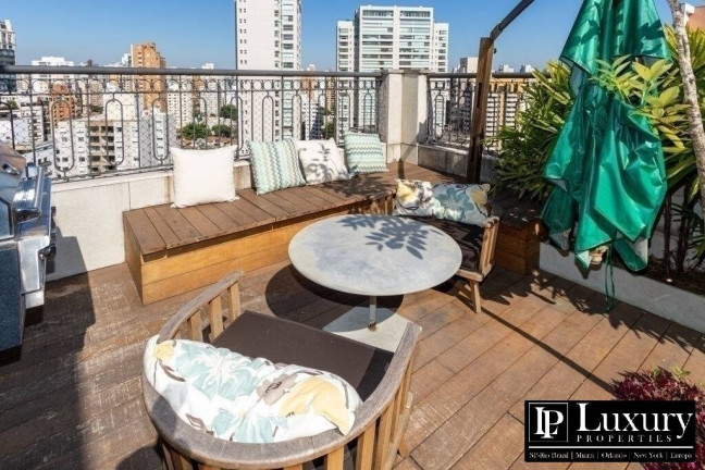 Imagem Cobertura com 3 Quartos à Venda, 400 m² em Vila Nova Conceição - São Paulo