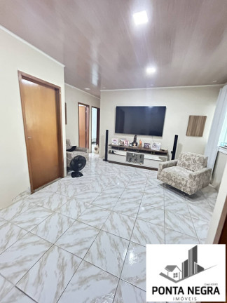 Imagem Casa com 4 Quartos à Venda, 229 m² em Flores - Manaus Imagem Casa com 4 Quartos à Venda, 229 m² em Flores - Manaus