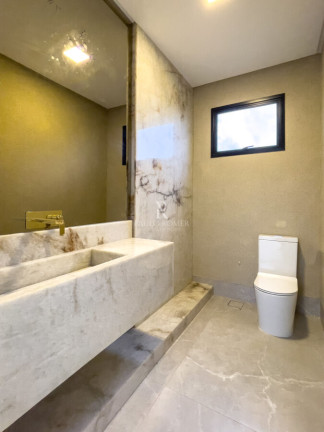 Imagem Casa com 4 Quartos à Venda, 359 m² em Residencial Goiânia Golfe Clube - Goiânia Imagem Casa com 4 Quartos à Venda, 359 m² em Residencial Goiânia Golfe Clube - Goiânia