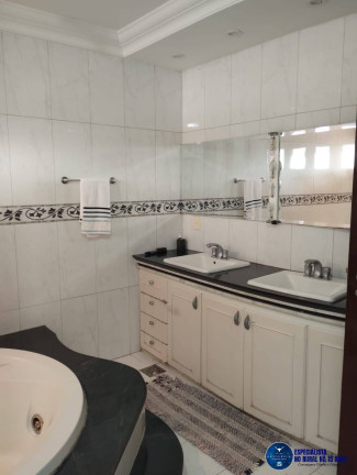 Imagem Casa com 4 Quartos à Venda, 396 m² em Parque Anhangüera - Goiânia Imagem Casa com 4 Quartos à Venda, 396 m² em Parque Anhangüera - Goiânia