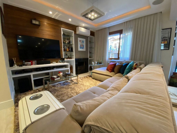 Imagem Apartamento com 3 Quartos à Venda, 242 m² em Bela Vista - Porto Alegre Imagem Apartamento com 3 Quartos à Venda, 242 m² em Bela Vista - Porto Alegre