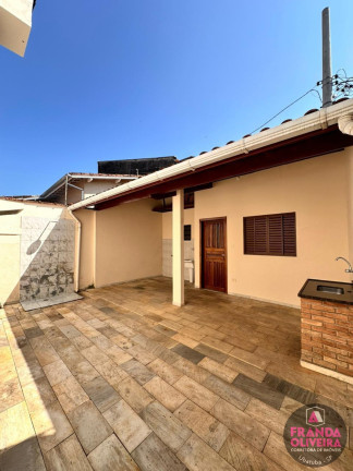 Imagem Sobrado com 4 Quartos à Venda, 127 m² em Centro - Ubatuba