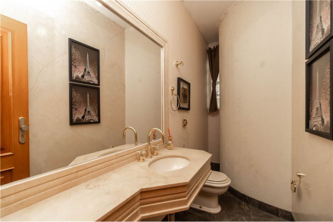 Imagem Casa com 4 Quartos à Venda, em Santana - São Paulo Imagem Casa com 4 Quartos à Venda, em Santana - São Paulo