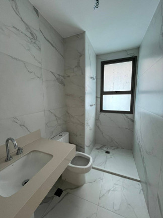 Imagem Imóvel com 4 Quartos à Venda, 180 m² em Tamboré - Barueri Imagem Imóvel com 4 Quartos à Venda, 180 m² em Tamboré - Barueri