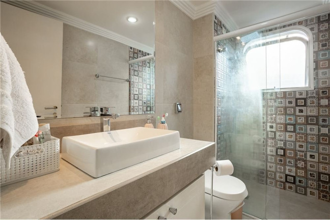 Imagem Apartamento com 3 Quartos à Venda, 208 m² em Moema - São Paulo Imagem Apartamento com 3 Quartos à Venda, 208 m² em Moema - São Paulo