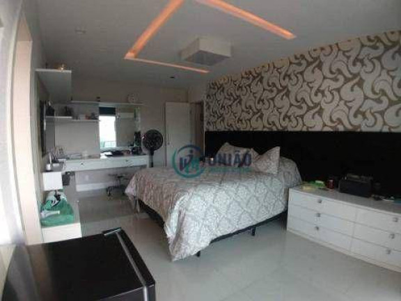 Imagem Casa com 6 Quartos à Venda, 540 m² em Charitas - Niterói