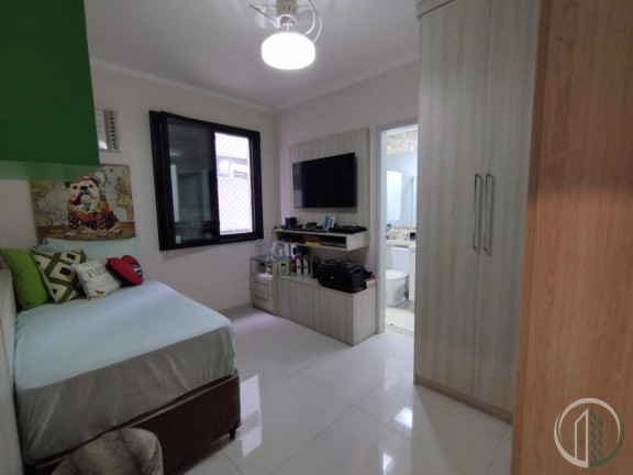 Imagem Apartamento com 3 Quartos à Venda, 184 m² em Pompéia - Santos