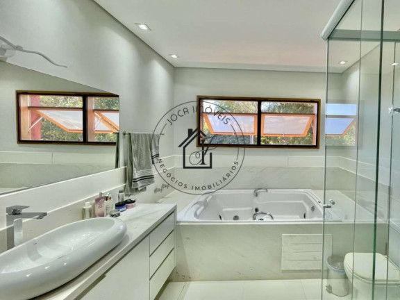 Imagem Casa com 4 Quartos à Venda, 2 m² em Chácara Dos Lagos - Carapicuíba Imagem Casa com 4 Quartos à Venda, 2 m² em Chácara Dos Lagos - Carapicuíba