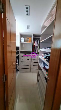 Imagem Casa com 4 Quartos à Venda, 342 m² em Jacarepagua - Rio De Janeiro Imagem Casa com 4 Quartos à Venda, 342 m² em Jacarepagua - Rio De Janeiro