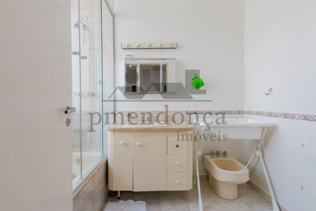 Imagem Apartamento com 3 Quartos à Venda, 196 m² em Higienópolis - São Paulo Imagem Apartamento com 3 Quartos à Venda, 196 m² em Higienópolis - São Paulo