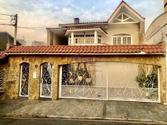 Casa com 5 Quartos à Venda, 380 m² em Guarulhos