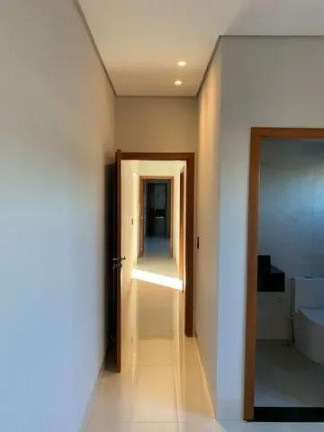 Imagem Casa com 3 Quartos à Venda, 146 m² em Jardim Europa - Cuiabá Imagem Casa com 3 Quartos à Venda, 146 m² em Jardim Europa - Cuiabá