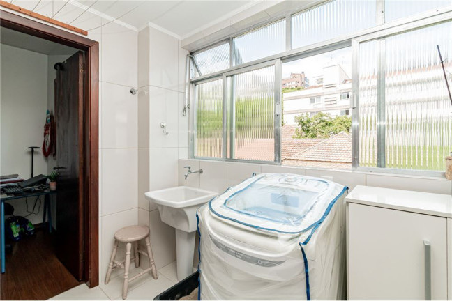 Imagem Apartamento com 2 Quartos à Venda, 116 m² em Moinhos De Vento - Porto Alegre Imagem Apartamento com 2 Quartos à Venda, 116 m² em Moinhos De Vento - Porto Alegre