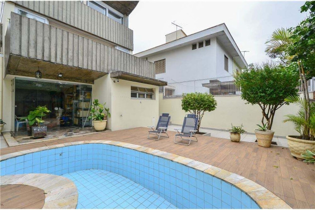 Imagem Casa com 4 Quartos à Venda, 400 m² em Planalto Paulista - São Paulo Imagem Casa com 4 Quartos à Venda, 400 m² em Planalto Paulista - São Paulo