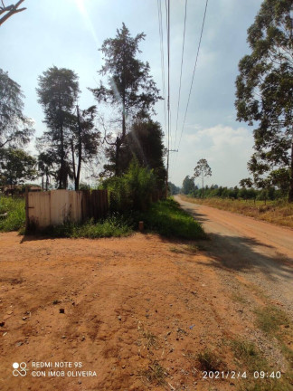 Imagem Chácara com 2 Quartos à Venda, 11 m² em Centro - Salto De Pirapora Imagem Chácara com 2 Quartos à Venda, 11 m² em Centro - Salto De Pirapora
