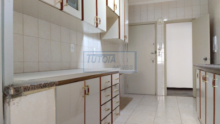 Apartamento com 3 Quartos para Alugar, 147 m² em Paraíso - São Paulo