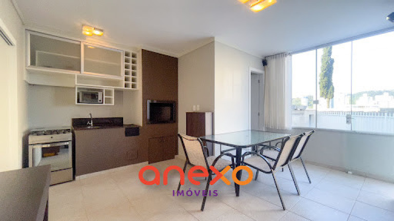 Imagem Casa com 4 Quartos à Venda, 313 m² em Centro - Blumenau