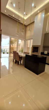 Imagem Casa com 3 Quartos à Venda, 438 m² em Ribeirão Do Lipa - Cuiabá Imagem Casa com 3 Quartos à Venda, 438 m² em Ribeirão Do Lipa - Cuiabá