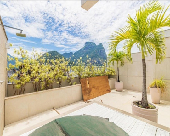 Imagem Cobertura com 4 Quartos à Venda, 340 m² em Barra Da Tijuca - Rio De Janeiro