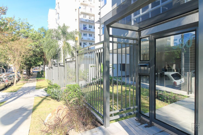Imagem Imóvel com 3 Quartos à Venda, em Petrópolis - Porto Alegre Imagem Imóvel com 3 Quartos à Venda, em Petrópolis - Porto Alegre