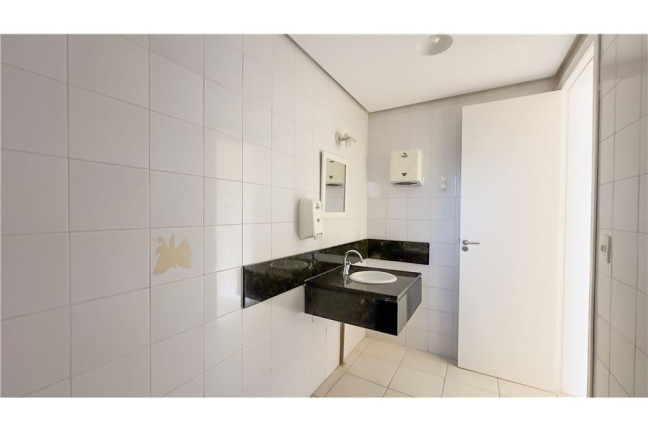 Imagem Imóvel Comercial à Venda, 44 m² em Moinhos De Vento - Porto Alegre