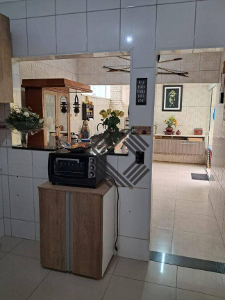 Imagem Casa com 3 Quartos à Venda, 103 m² em Horto Florestal - Sorocaba Imagem Casa com 3 Quartos à Venda, 103 m² em Horto Florestal - Sorocaba