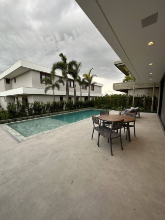 Imagem Casa de Condomínio com 5 Quartos à Venda, 454 m² em Centro - Capão Da Canoa Imagem Casa de Condomínio com 5 Quartos à Venda, 454 m² em Centro - Capão Da Canoa