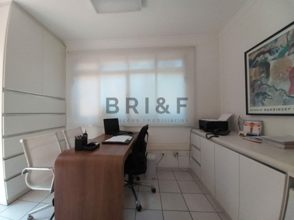 Imagem Casa com 3 Quartos à Venda, 382 m² em Brooklin - São Paulo Imagem Casa com 3 Quartos à Venda, 382 m² em Brooklin - São Paulo