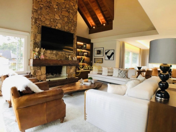 Imagem Casa de Condomínio com 5 Quartos à Venda, 567 m² em Aspen - Gramado