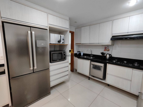 Imagem Apartamento com 4 Quartos para Temporada, 180 m² em Meia Praia - Itapema Imagem Apartamento com 4 Quartos para Temporada, 180 m² em Meia Praia - Itapema