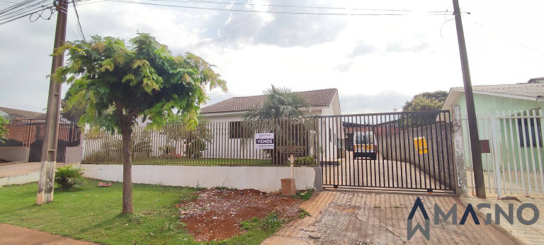 Imagem Casa com 5 Quartos à Venda, 582 m² em Santa Felicidade - Cascavel