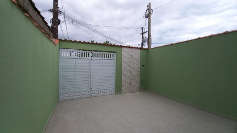 Imagem Casa com 2 Quartos à Venda, 125 m² em Balneário Copacabana Paulista - Mongaguá Imagem Casa com 2 Quartos à Venda, 125 m² em Balneário Copacabana Paulista - Mongaguá