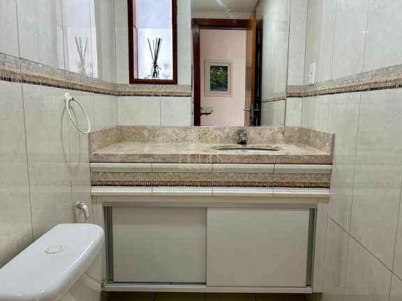 Imagem Imóvel com 3 Quartos à Venda, 400 m² em Pituba - Salvador Imagem Imóvel com 3 Quartos à Venda, 400 m² em Pituba - Salvador
