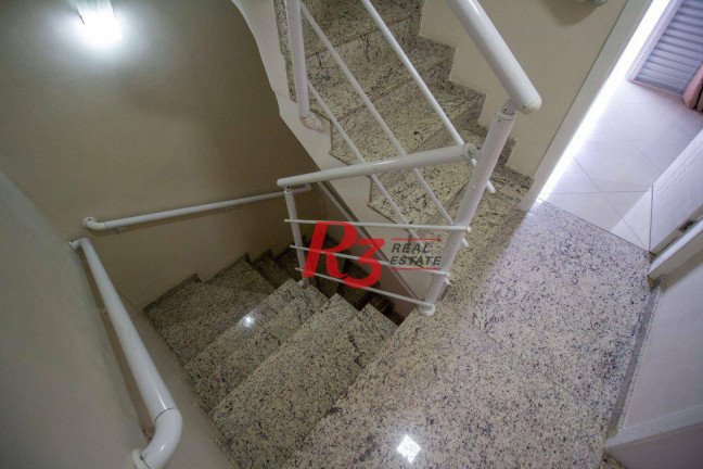 Imagem Casa com 4 Quartos à Venda, 120 m² em Marapé - Santos Imagem Casa com 4 Quartos à Venda, 120 m² em Marapé - Santos