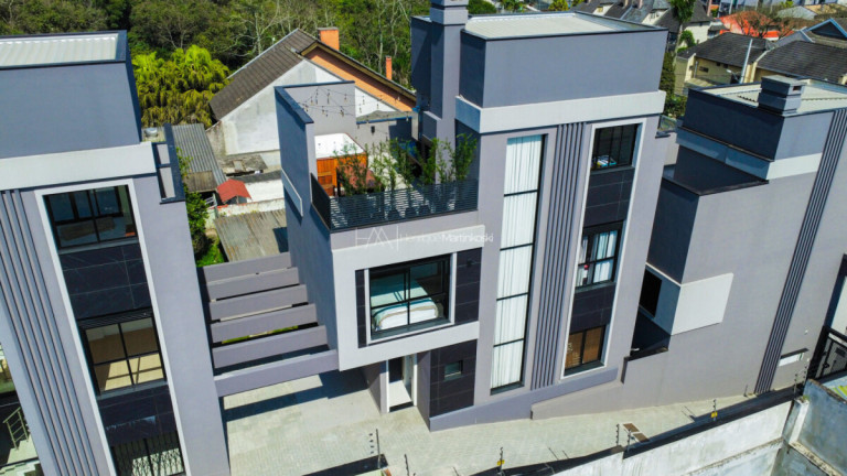 Imagem Casa com 3 Quartos à Venda, 179 m² em São Lourenço - Curitiba
