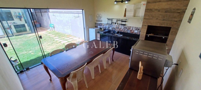 Imagem Casa com 3 Quartos à Venda, 153 m² em Serras De Atibaia 1 - Atibaia Imagem Casa com 3 Quartos à Venda, 153 m² em Serras De Atibaia 1 - Atibaia