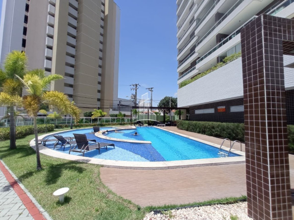 Apartamento com 3 Quartos à Venda, 146 m² em Guararapes - Fortaleza
