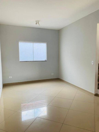 Imagem Sobrado com 2 Quartos à Venda, 140 m² em Jardim Gurilândia - Taubaté