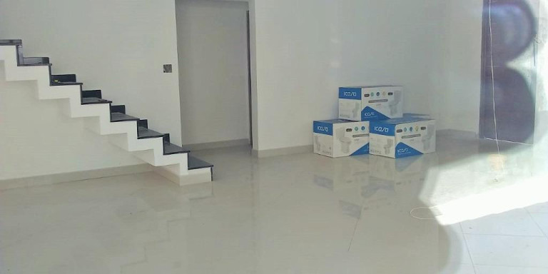 Imagem Casa com 3 Quartos à Venda, 330 m² em Jardim Residencial Suzano - Suzano Imagem Casa com 3 Quartos à Venda, 330 m² em Jardim Residencial Suzano - Suzano