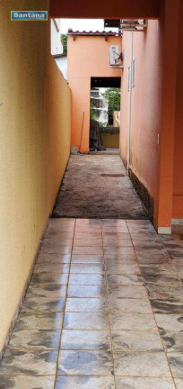 Imagem Casa com 3 Quartos à Venda, 160 m² em Jardim Metodista - Caldas Novas Imagem Casa com 3 Quartos à Venda, 160 m² em Jardim Metodista - Caldas Novas
