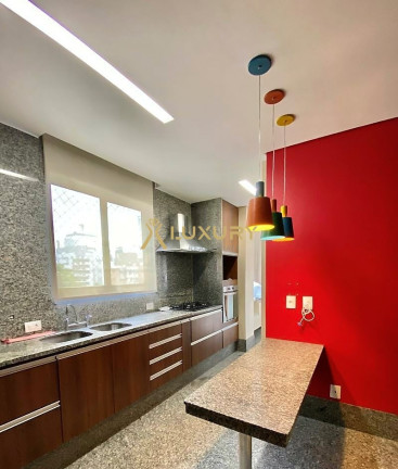 Imagem Imóvel com 4 Quartos à Venda, 180 m² em Funcionários - Belo Horizonte Imagem Imóvel com 4 Quartos à Venda, 180 m² em Funcionários - Belo Horizonte