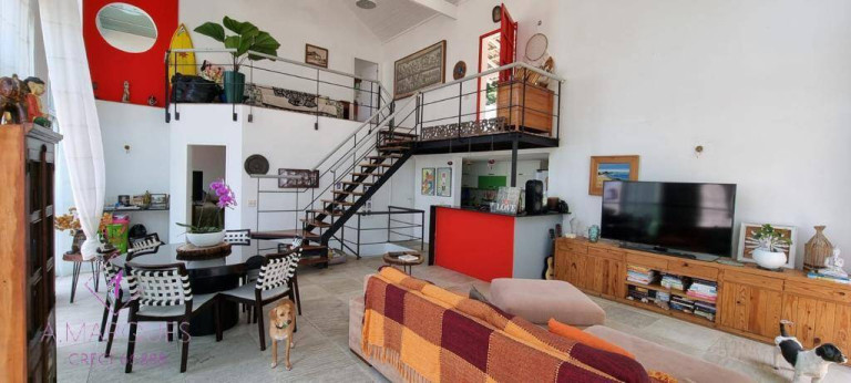 Imagem Casa com 4 Quartos à Venda, 300 m² em Rio De Janeiro