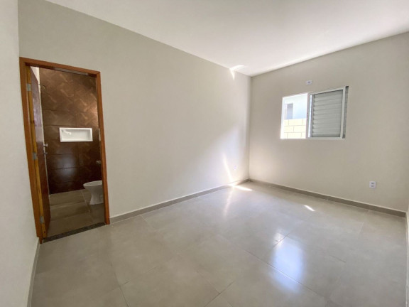 Imagem Casa com 2 Quartos à Venda, 180 m² em Balneário Tupy - Itanhaém