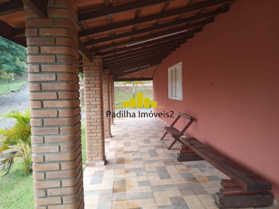 Imagem Chácara com 4 Quartos à Venda, 1.264 m² em Centro - Capela Do Alto Imagem Chácara com 4 Quartos à Venda, 1.264 m² em Centro - Capela Do Alto