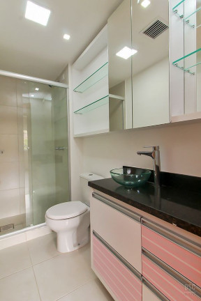 Imagem Apartamento com 3 Quartos à Venda, 74 m² em Teresópolis - Porto Alegre Imagem Apartamento com 3 Quartos à Venda, 74 m² em Teresópolis - Porto Alegre