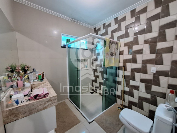 Imagem Casa com 5 Quartos à Venda, 210 m² em Demócrito Rocha - Fortaleza Imagem Casa com 5 Quartos à Venda, 210 m² em Demócrito Rocha - Fortaleza