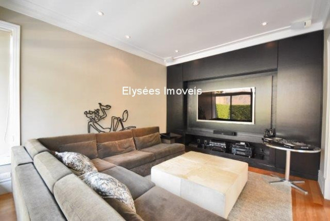 Imagem Casa com 4 Quartos à Venda, 500 m² em Morumbi - São Paulo Imagem Casa com 4 Quartos à Venda, 500 m² em Morumbi - São Paulo